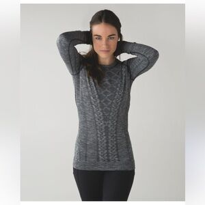 Lululemon rest less pullover gray/black
